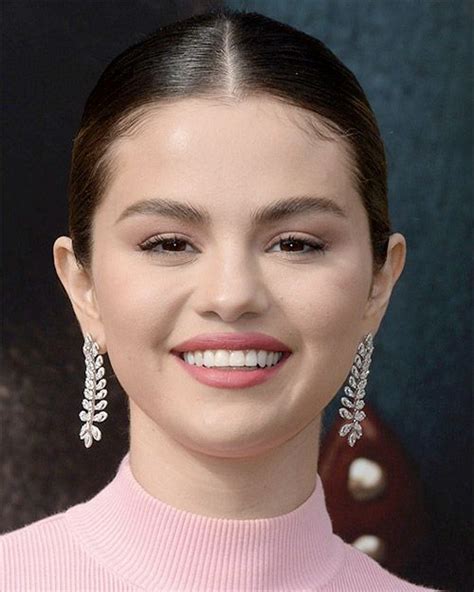 Selena Gomez Biografia Carriera Film Vita Privata E Canzoni Famosos