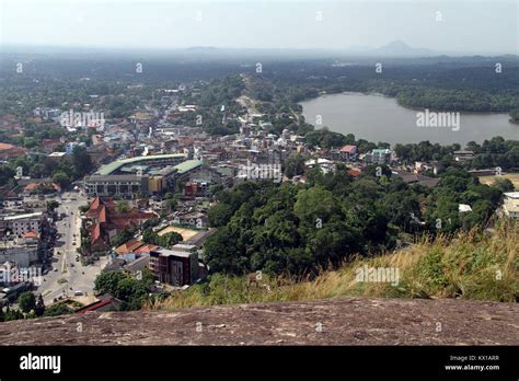 Kurunegala Hi Res Stock Photography And Images Alamy