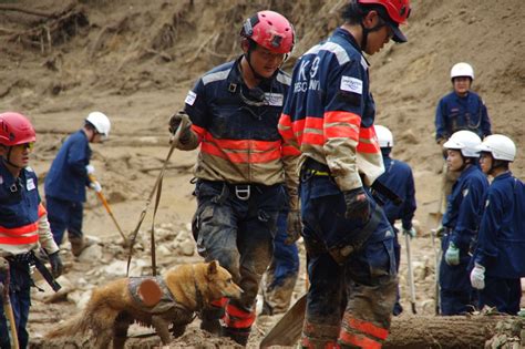 殺処分されるところを救い出され、災害救助犬として広島土砂災害などに出動した夢之丞が「日本の犬の殺処分ゼロ」をめざす活動の「アンバサダー」になり