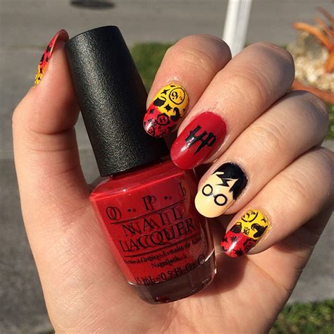 Harry Potter Nail Art Ideas That Are Pure Magic Bored Panda