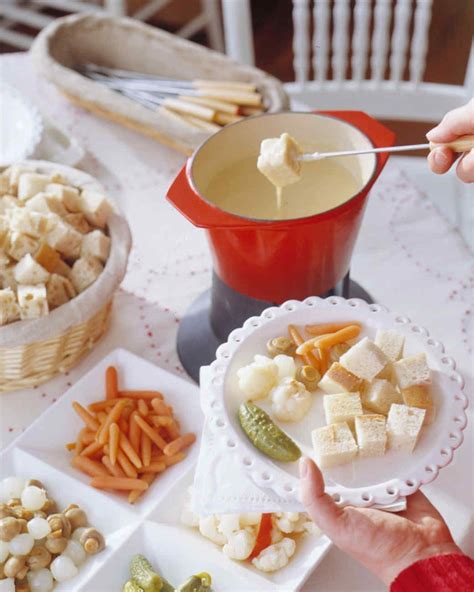 Cheese Fondue | Recipe | Christmas recipes easy, Fondue recipes ...