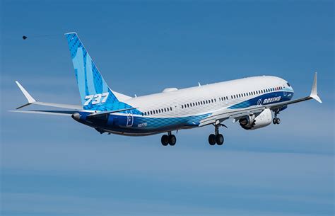 Boeing 737 Max 10 Voló Por Primera Vez Volavi