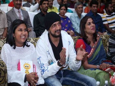 Kichcha Sudeep's Daughter Makes Him Proud - Filmibeat