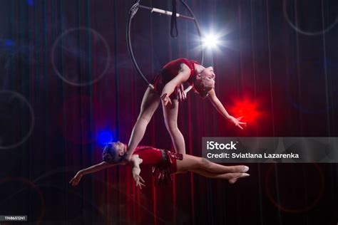 Circus Actress Acrobat Performance Two Girls Perform Acrobatic Elements