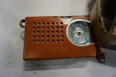 Vintage 1950s Spica Transistor 6 Personal Radio W Vintage Tins Big Valley Auction