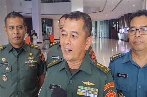 Kapuspen Tni Benarkan Pengeroyokan Anggota Tni Al Oleh Oknum Brimob Di