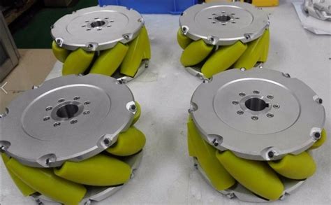 A Set Of 8 Inches Heavy Duty Industrial Mecanum Wheel With Load