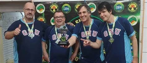 Gnu Vice Campe O No Estadual De Equipes Toques De Futebol De Mesa