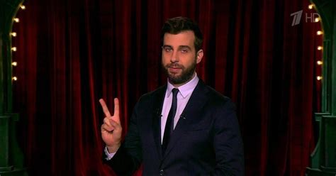 Иван Ургант ответил на обвинения в спонсировании ВСУ | STARHIT