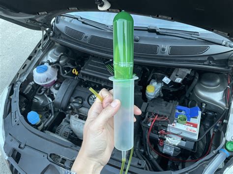 Замена жидкости ЭГУР — Skoda Fabia Mk2, 1,4 л, 2013 года | визит на ...