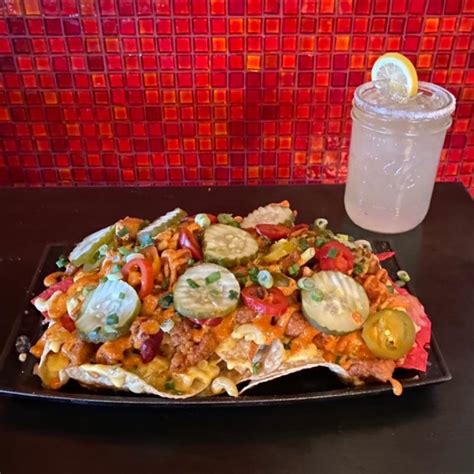 Nacho Daddy Downtown Updated December 2024 4597 Photos And 3818 Reviews 121 N 4th St Las