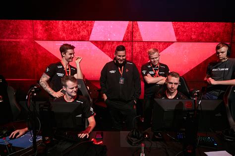 Astralis Defeat Evil Geniuses Advance To ECS Season 8 Grand Finals