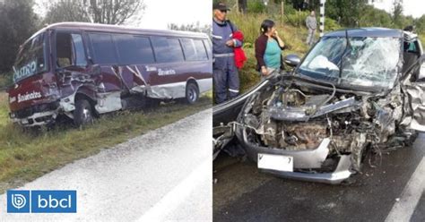 Violenta Colisión Entre Microbus Y Automóvil Deja 7 Lesionados En Queilen Nacional Biobiochile