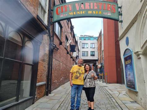 Leeds Privat Guidet Vandretur I Byens Centrum Getyourguide