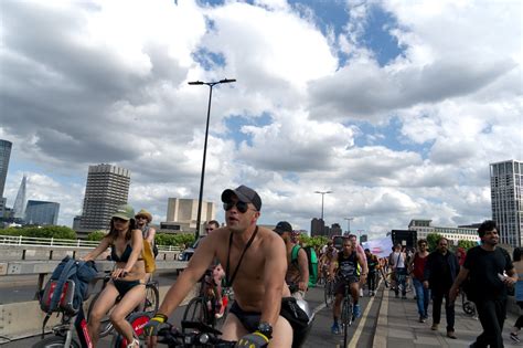 Dsc World Naked Bike Ride Wnbr London June Water Flickr