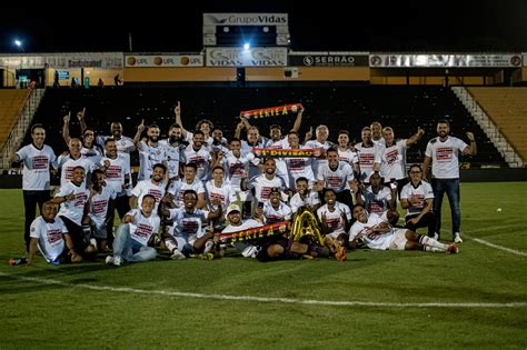 Vitória conquista Campeonato Brasileiro da Série B