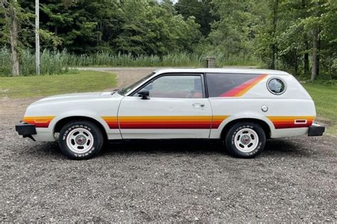 Ford Pinto Cruising Wagon Barn Finds