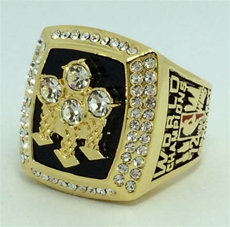 1996 Chicago Bulls Basketball Championship ring replica size 10 US-in ...