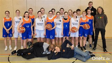 Basketballteams Des Johann Andreas Schmeller Gymnasiums Sind Vize