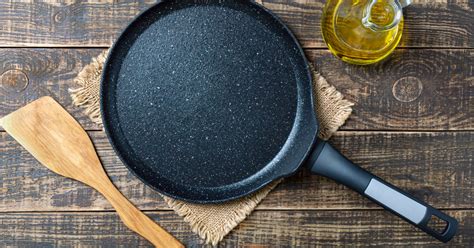 Flat Pan: The Ultimate Guide to Choosing the Right One for Your Kitchen - Cookware Insider