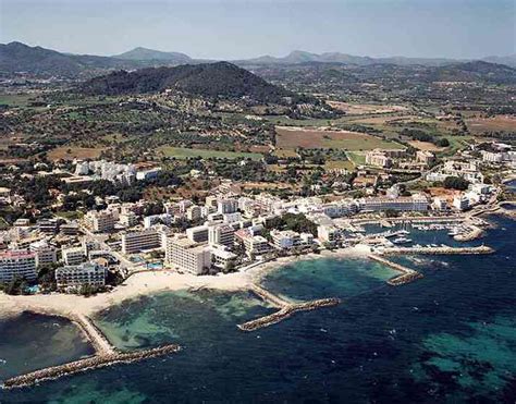 Playa Cala Bona En Son Servera Informaci N Mapa Y Fotos