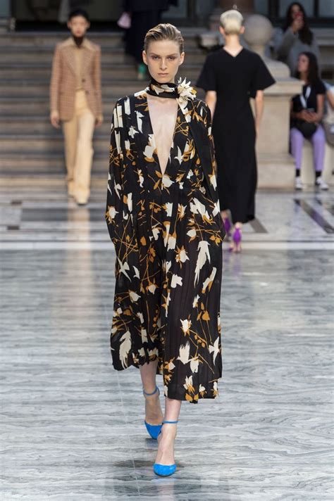 Victoria Beckham Primavera Verano 2020 Victoria Beckham