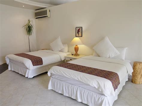 Best Price on Cordova Reef Village Resort in Cebu + Reviews!