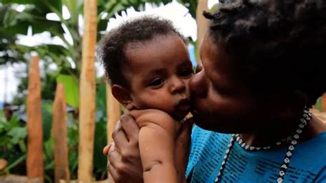 Papua Pembunuhan Aktivis Perempuan Papua Oleh TPNPB OPM Karena Diduga