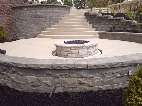 Building Products Corporation - Anchor Brisa Retaining Wall and Free