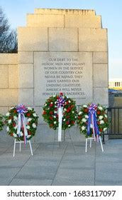 World War Ii Veterans Memorial Dc Stock Photo 1683117097 | Shutterstock