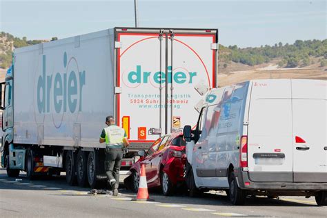 Valladolid Accidente De Tr Fico En La Va Con Cuatro Veh Culos