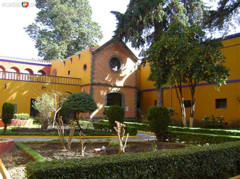 Patio Interior Y Capilla De La Ex Hacienda De Chautla Puebla