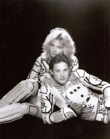 Cindy Morgan And Bruce Boxleitner In Tron 1982 Bruce Boxleitner Sci Fi Movies Movie Tv Cult