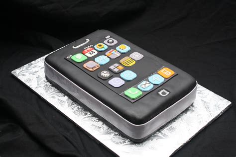 An iPhone Cake