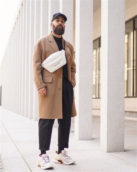 How to style the Balenciaga Track Sneakers: 3 Outfit Inspirationen - Bilmen