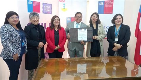 Firman Compromiso Para Espacio Infantil En El Registro Civil Radios