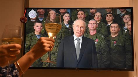 Selbstzerstörung durch Ukraine Krieg Wladimir Putin verliert an Rückhalt