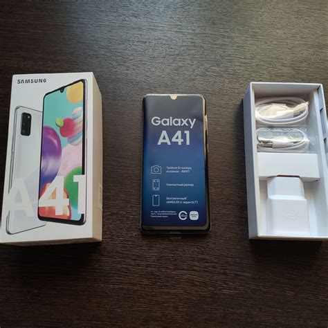 Смартфон Samsung Galaxy A41 64Gb Белый — купить в интернет-магазине ...