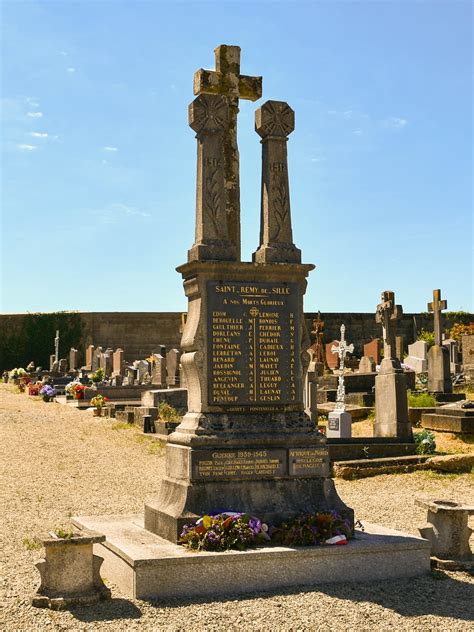 72 Saint Rémy de Sillé Monument aux morts de Saint Rémy Flickr