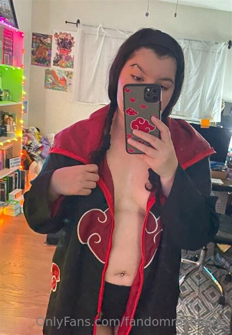 OnlyFans FandomReactions Nude Leaked Photo 25