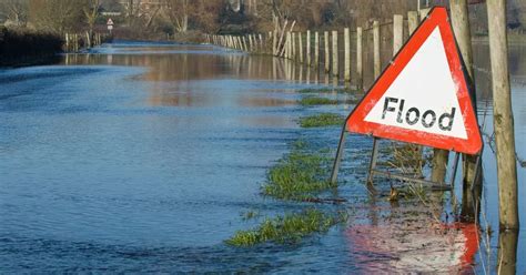 Warning That Derbyshire Roads Could Flood Today Heres Where Derbyshire Live