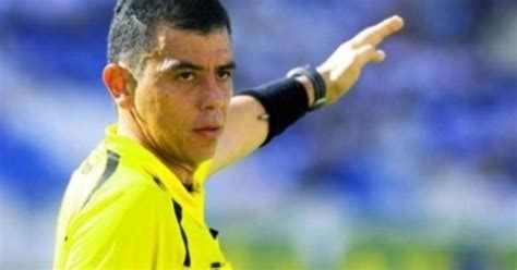 Joel Aguilar Chicas será el árbitro central del Panamá vs Costa Rica