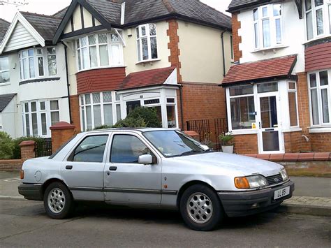 Ford Sierra Sapphire I Ghia Auto Personalised Plat Neil