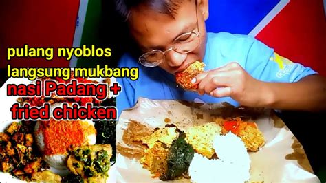 Mukbang Asmr Nasi Padang Bumbu Rendang Fried Chicken Youtube