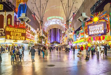 101 Romantic Things To Do In Las Vegas Ultimate Guide To Vegas For Couples American Sw Obsessed