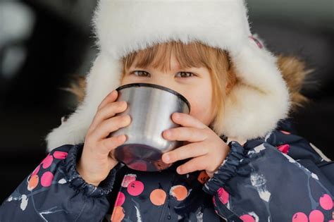 Images De Enfant Lait Hiver T L Chargement Gratuit Sur Freepik