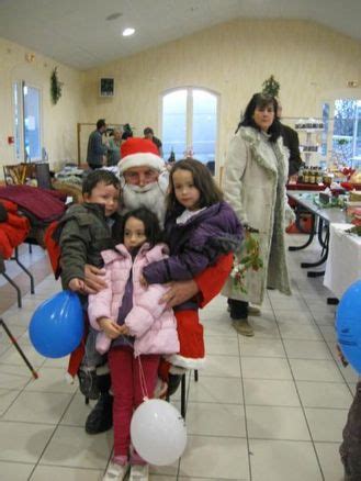 Un marché de Noël très fréquenté Mainsat 23700