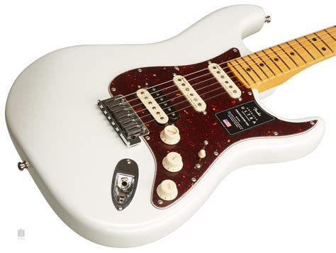 Fender American Ultra Stratocaster Hss Mn Ap Chitarra Elettrica