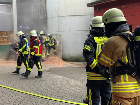 Brand In Einem Sp Nebunker Feuerwehr Langf Rden