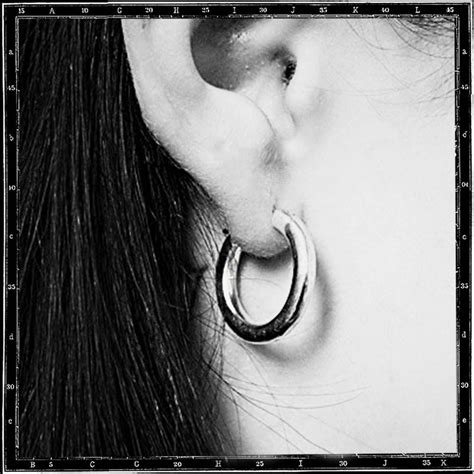 Plain Hoop Earring Single